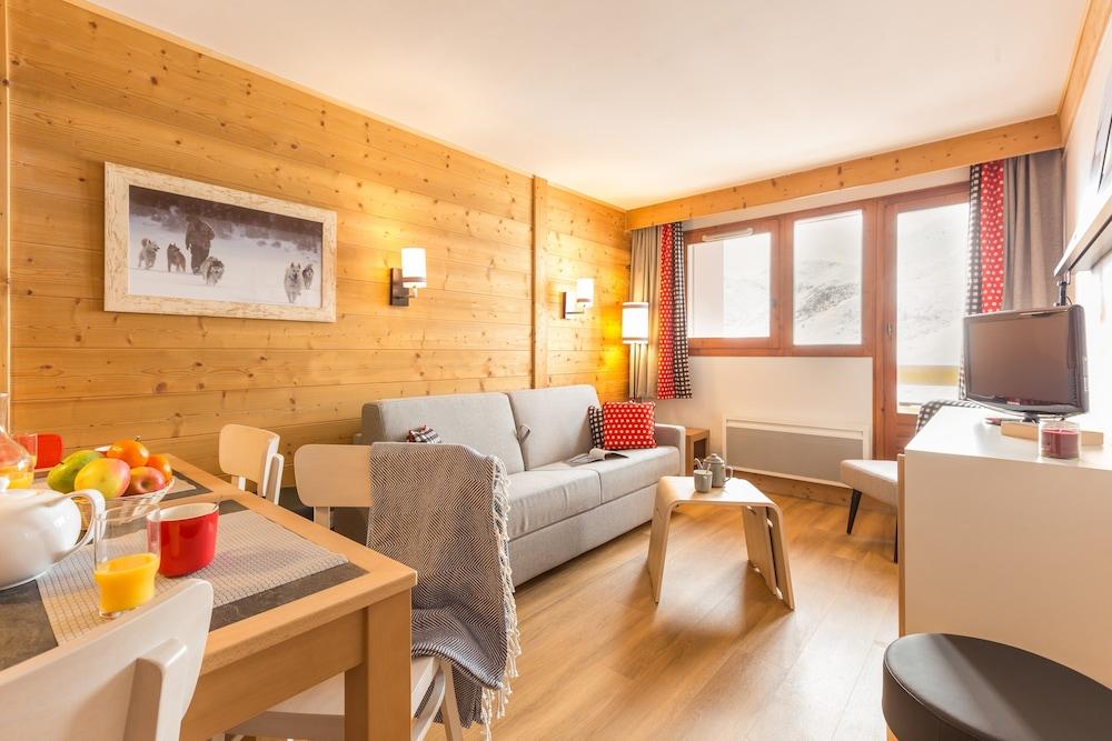 Residence Pierre & Vacances Aconit Сен-Мартен-дьо-Белвил Екстериор снимка