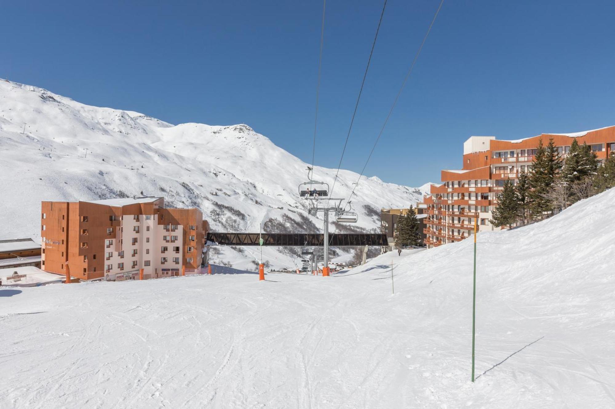 Residence Pierre & Vacances Aconit Сен-Мартен-дьо-Белвил Екстериор снимка