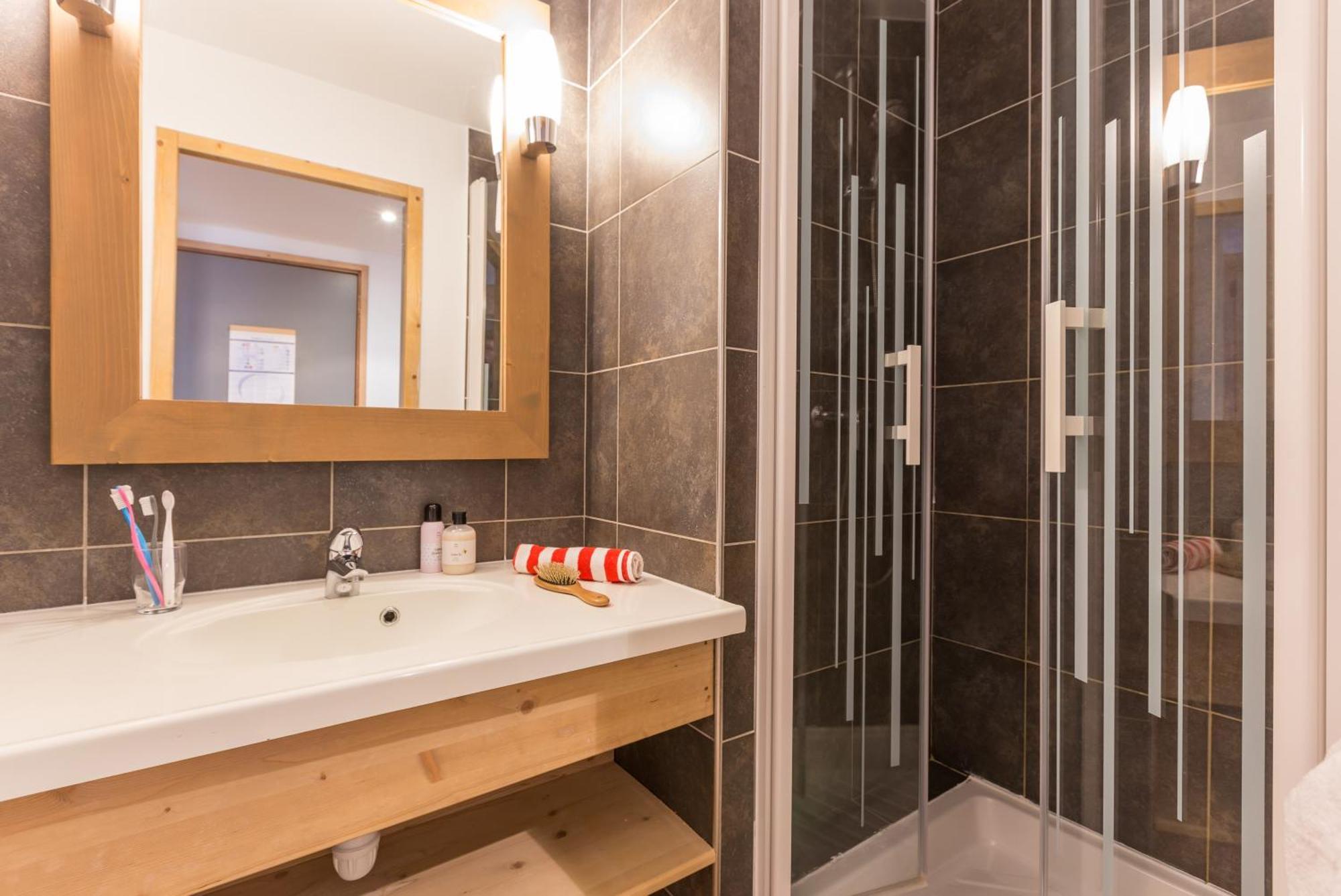 Residence Pierre & Vacances Aconit Сен-Мартен-дьо-Белвил Екстериор снимка