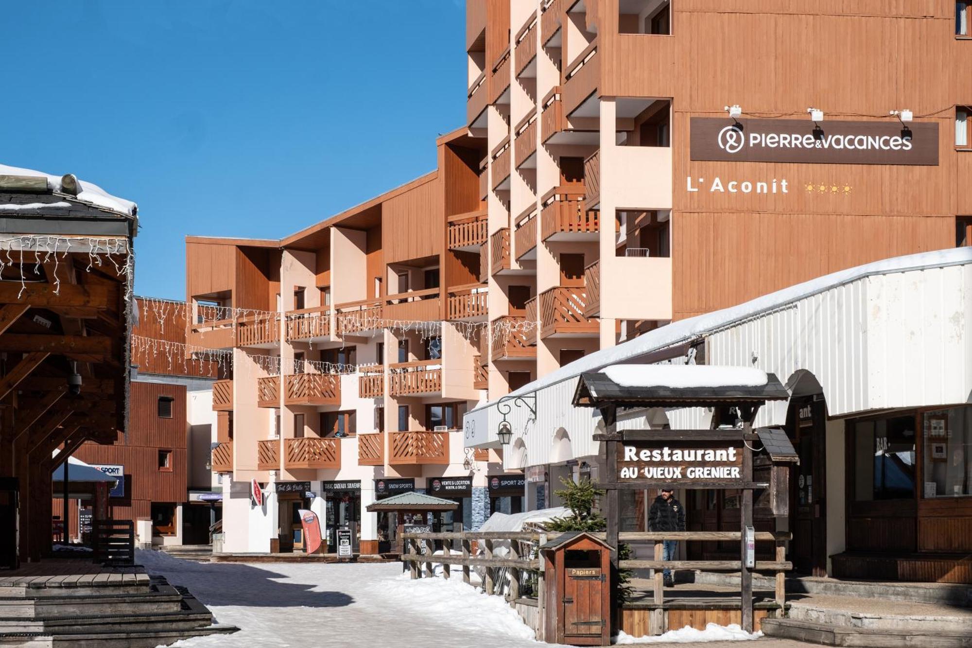 Residence Pierre & Vacances Aconit Сен-Мартен-дьо-Белвил Екстериор снимка