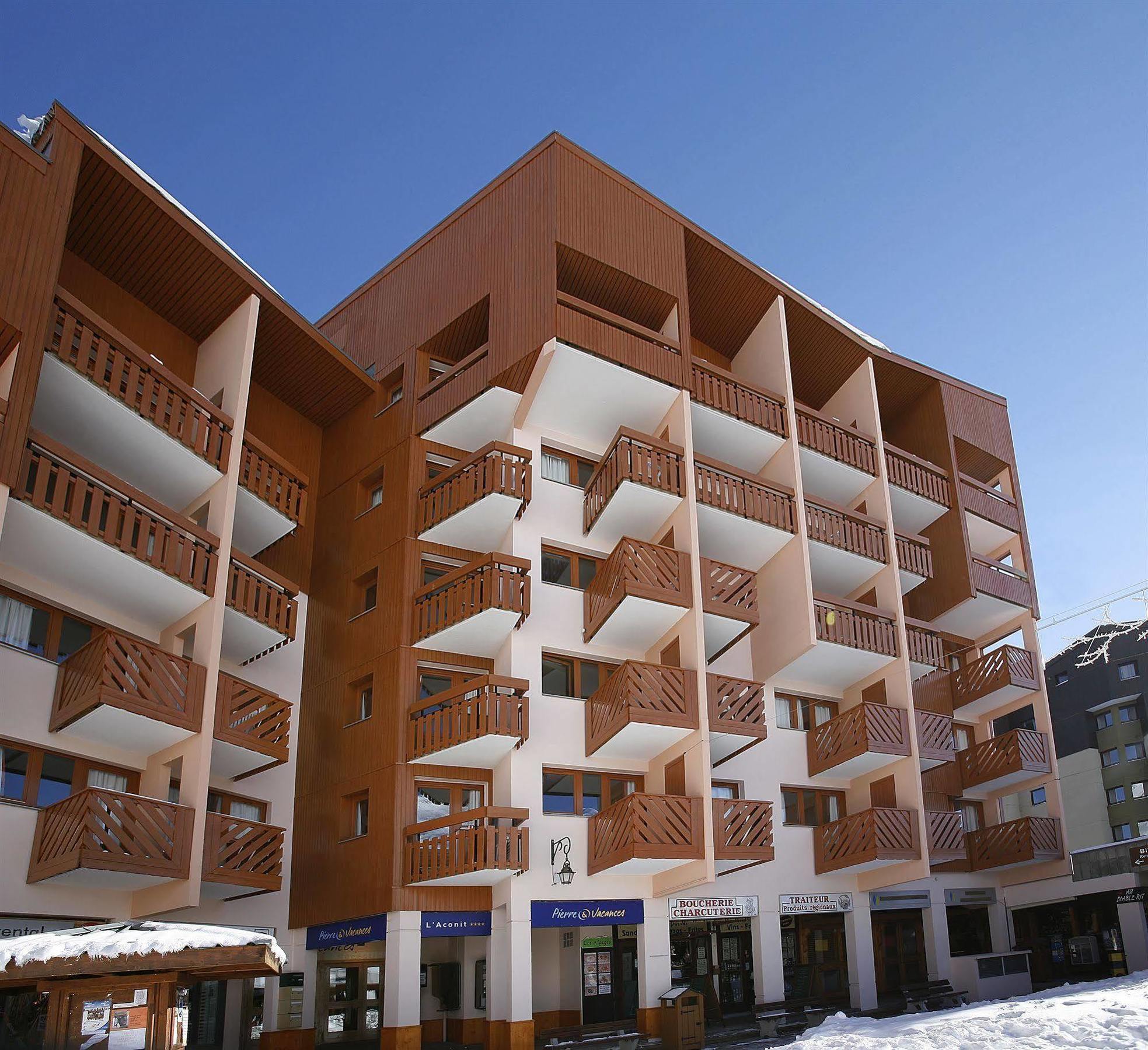 Residence Pierre & Vacances Aconit Сен-Мартен-дьо-Белвил Екстериор снимка